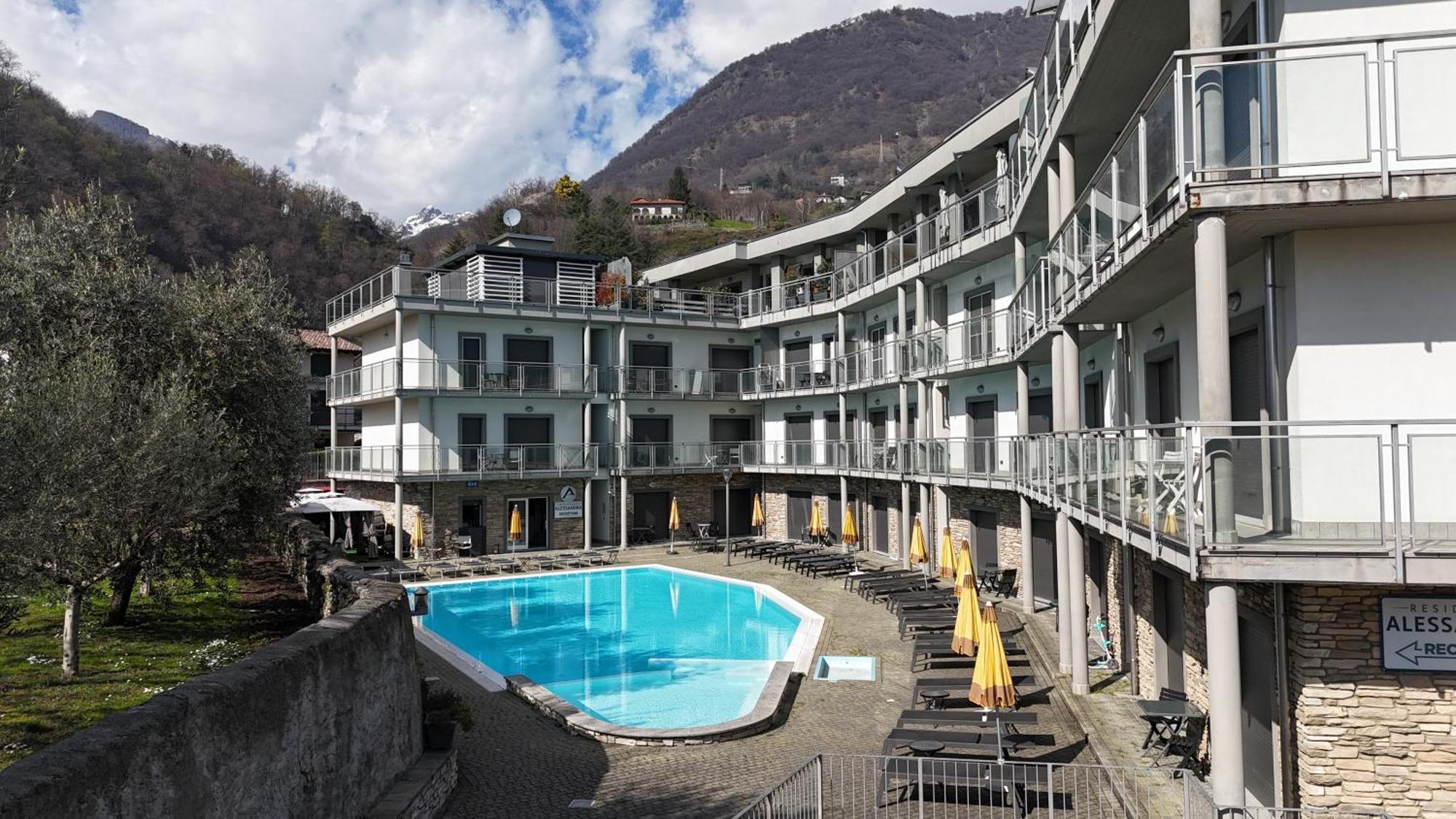 Hotel Residence Alessandra โดมาโซ ภายนอก รูปภาพ