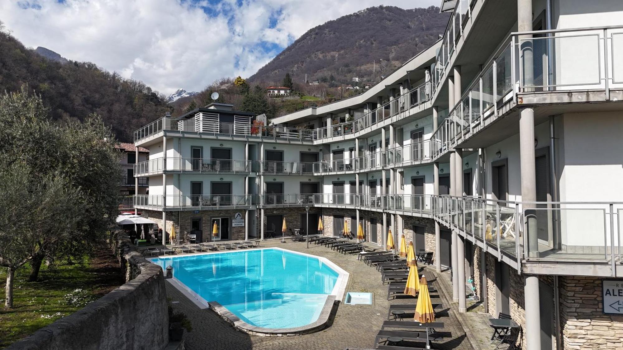 Hotel Residence Alessandra โดมาโซ ภายนอก รูปภาพ