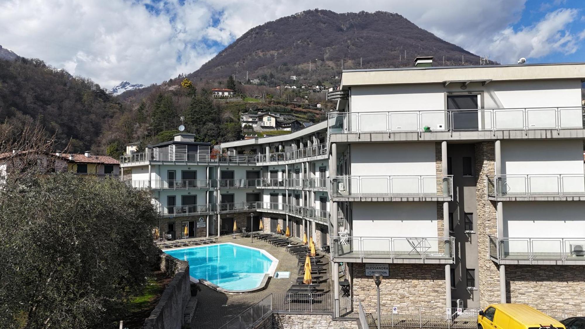 Hotel Residence Alessandra โดมาโซ ภายนอก รูปภาพ